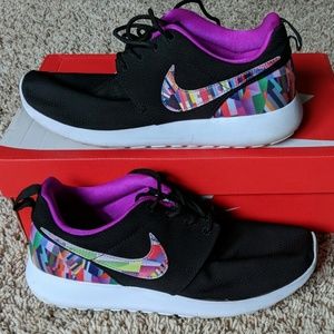 Nike Roshe (6.5Y)